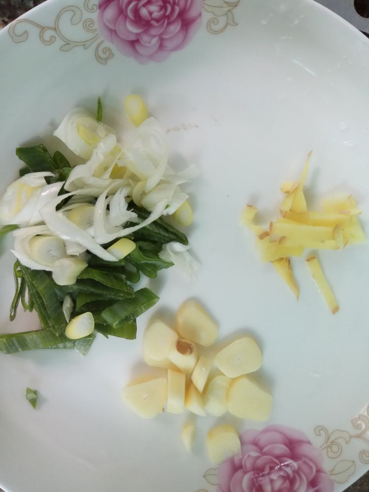 包菜炒鸡胸肉