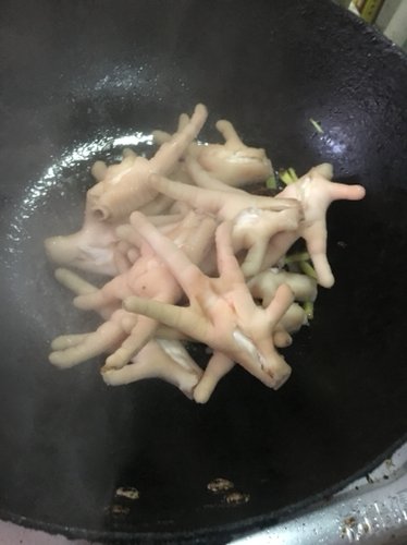 麻辣鸡爪