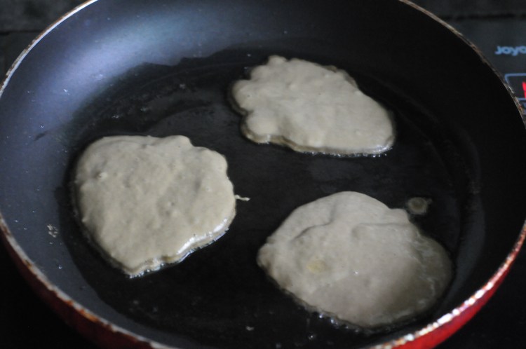 沙丁鱼苋菜饼