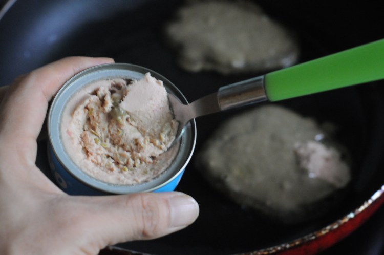 沙丁鱼苋菜饼