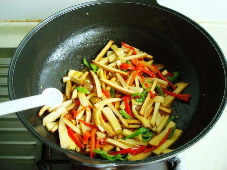 杏鲍菇炒香干