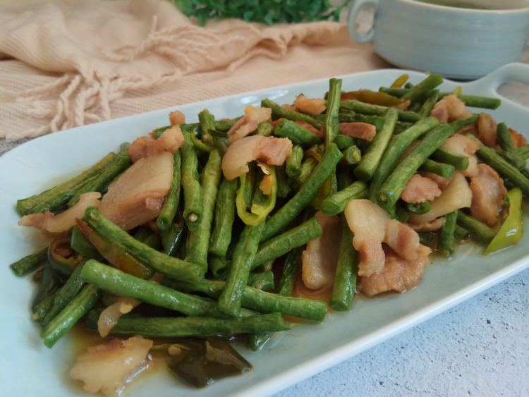 猪肉炒豆角