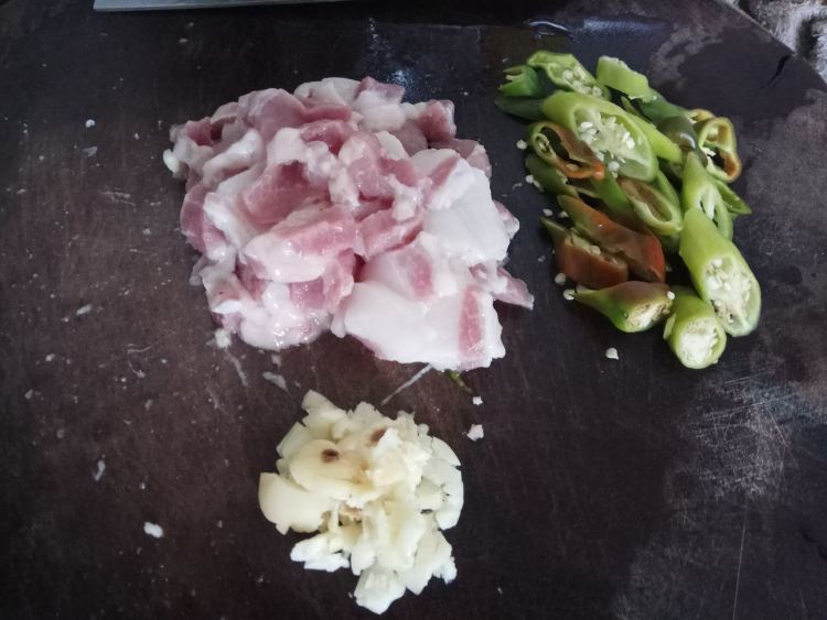 猪肉炒豆角