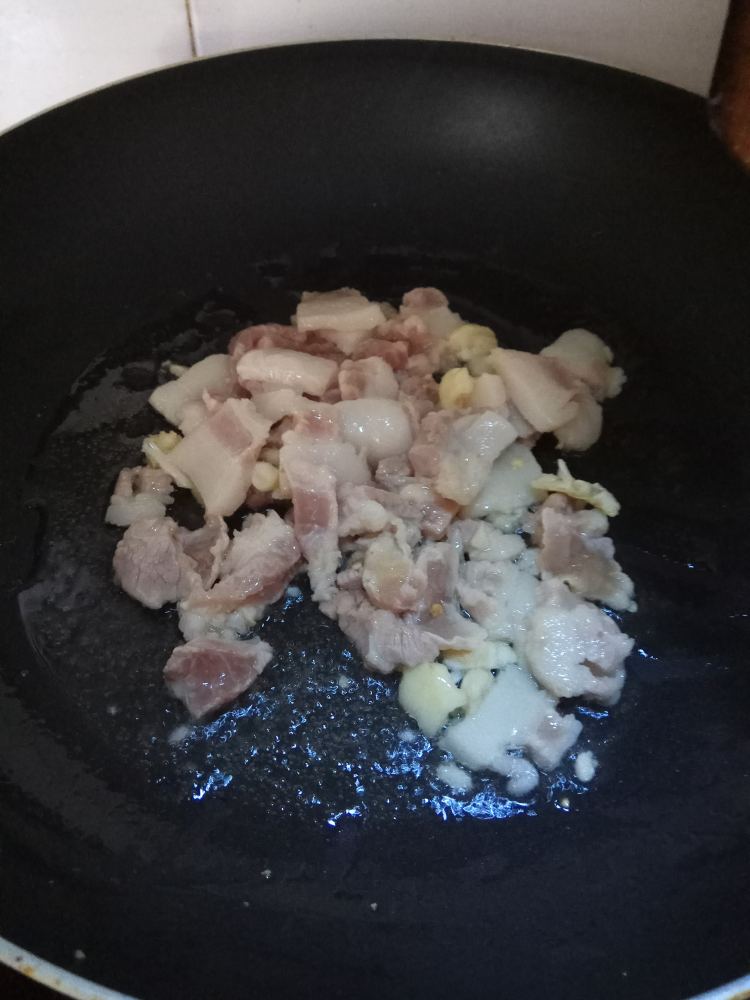 猪肉炒豆角