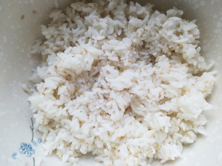 香肠饭团