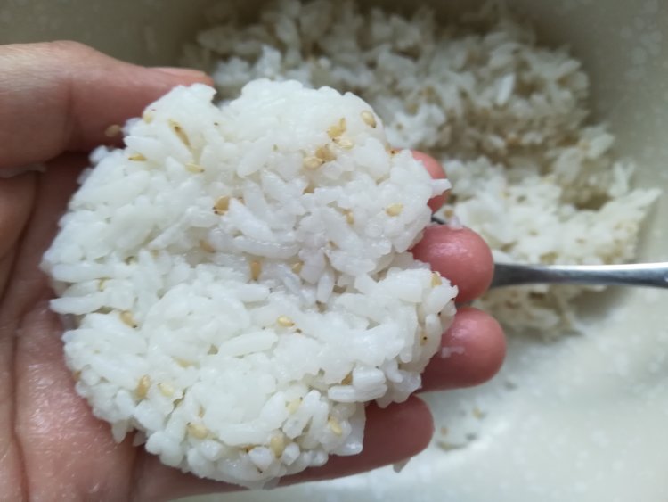 香肠饭团