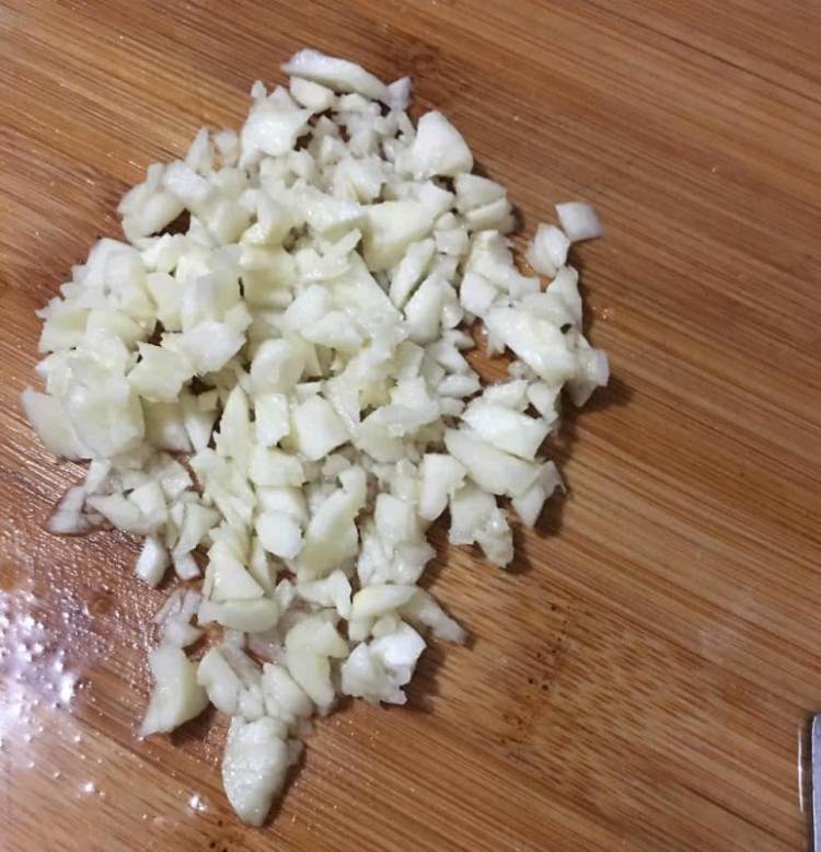 西兰花炒黑木耳