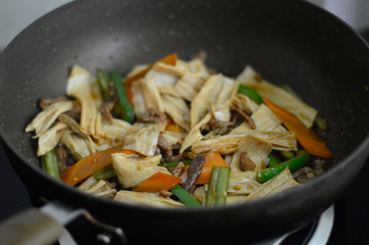 腐竹肉丝