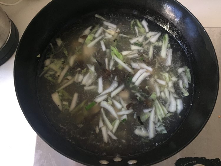 黑白菜豆腐鸡蛋汤