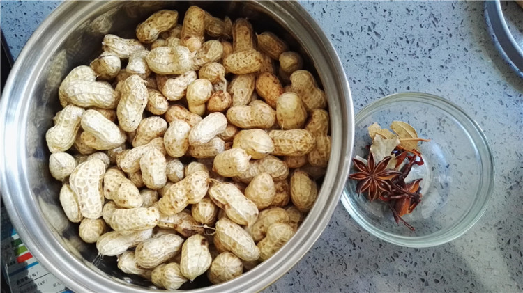 水煮五香花生