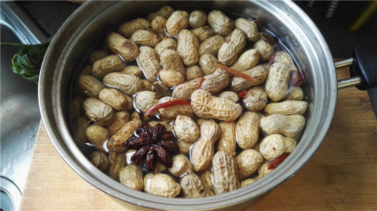 水煮五香花生