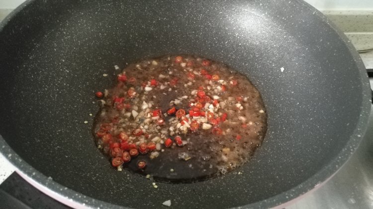 蒜蓉粉丝蒸丝瓜