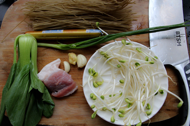 肉沫酸辣粉