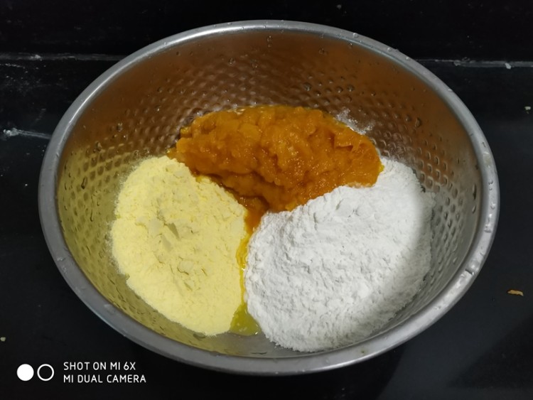 南瓜玉米粉发糕