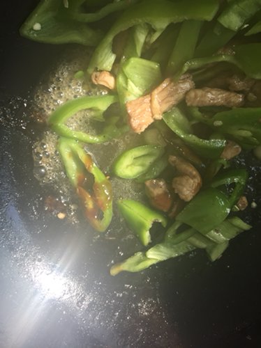 青椒炒肉