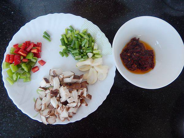 香菇肉末豆腐
