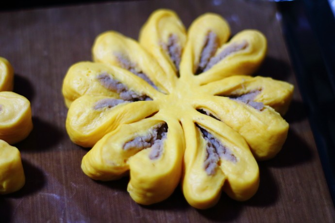 南瓜花型面包
