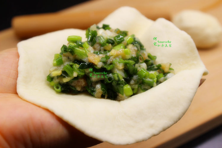 香葱鲜肉包子