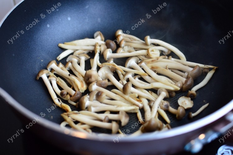 菠菜培根意大利面