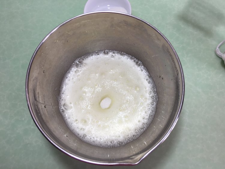 酸奶慕斯蛋糕